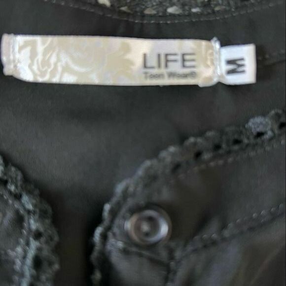 LIFE Black Sleeveless Womens button down blouse size Medium - Picture 4 of 5